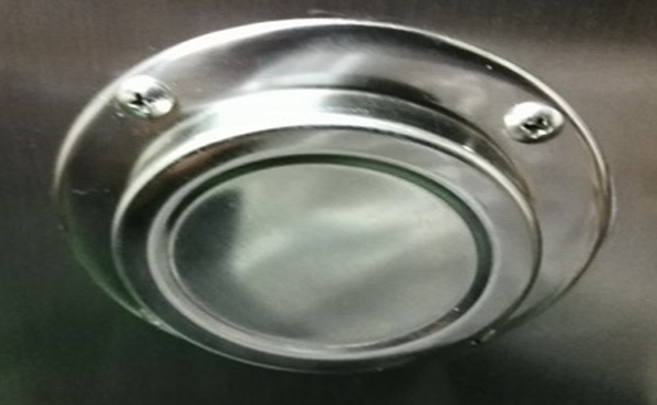 冷熱沖擊箱右側的測試孔有什么作用？